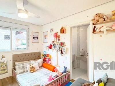 Apartamento à venda com 171m², 3 quartos, 3 suítes, 3 vagas no bairro Tristeza em Porto Alegre - Foto 34