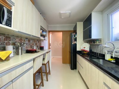 Apartamento à venda com 81m², 2 quartos, 2 suítes, 1 vaga no bairro Passo d'Areia em Porto Alegre - Foto 10