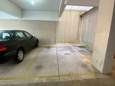 Apartamento à venda com 81m², 2 quartos, 2 suítes, 1 vaga no bairro Passo d'Areia em Porto Alegre - Foto 28