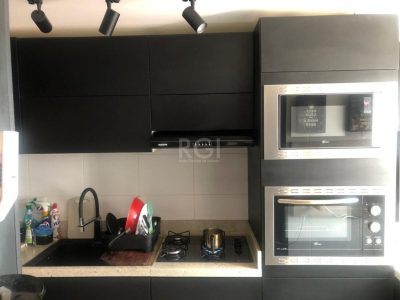 Apartamento à venda com 60m², 2 quartos, 1 suíte, 1 vaga no bairro Tristeza em Porto Alegre - Foto 15