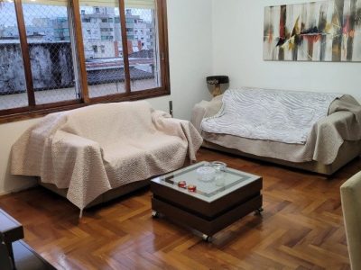 Apartamento à venda com 113m², 3 quartos, 1 suíte, 2 vagas no bairro Petrópolis em Porto Alegre - Foto 3