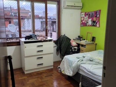 Apartamento à venda com 113m², 3 quartos, 1 suíte, 2 vagas no bairro Petrópolis em Porto Alegre - Foto 9