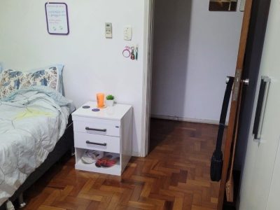 Apartamento à venda com 113m², 3 quartos, 1 suíte, 2 vagas no bairro Petrópolis em Porto Alegre - Foto 10