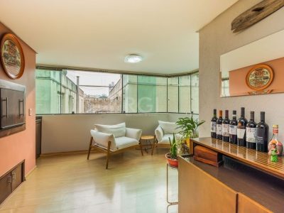 Apartamento à venda com 76m², 2 quartos, 2 suítes, 2 vagas no bairro Petrópolis em Porto Alegre - Foto 5