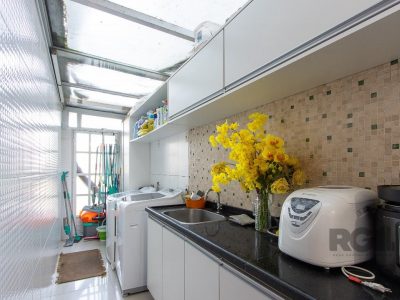 Casa à venda com 361m², 6 quartos, 1 suíte, 5 vagas no bairro Cristal em Porto Alegre - Foto 42