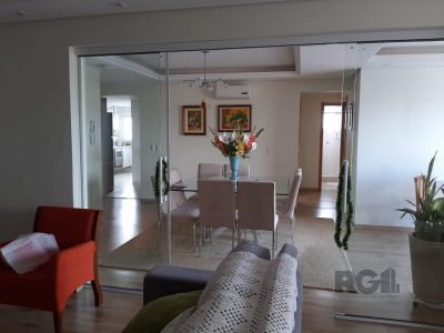 Apartamento à venda com 175m², 6 quartos, 2 suítes, 4 vagas no bairro Rio Branco em Porto Alegre - Foto 21