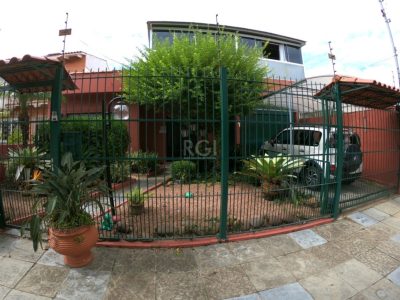 Casa à venda com 404m², 5 quartos, 3 suítes, 2 vagas no bairro Ipanema em Porto Alegre - Foto 2