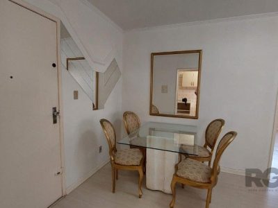 Apartamento à venda com 67m², 2 quartos, 1 vaga no bairro Azenha em Porto Alegre - Foto 4