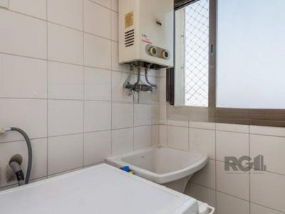 Apartamento à venda com 79m², 2 quartos, 1 suíte, 2 vagas no bairro Menino Deus em Porto Alegre - Foto 12