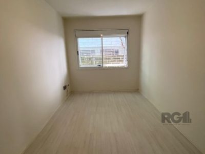 Apartamento à venda com 60m², 2 quartos no bairro Rio Branco em Porto Alegre - Foto 3