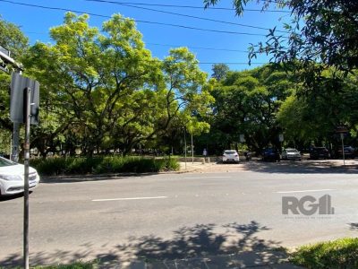 Apartamento à venda com 60m², 2 quartos no bairro Rio Branco em Porto Alegre - Foto 14