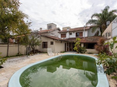 Casa à venda com 247m², 3 quartos, 1 suíte, 2 vagas no bairro Ipanema em Porto Alegre - Foto 20