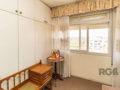 Apartamento à venda com 99m², 3 quartos, 1 suíte, 1 vaga no bairro Santana em Porto Alegre - Foto 23