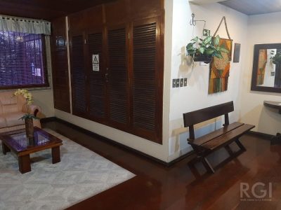 Apartamento à venda com 103m², 3 quartos, 1 suíte, 1 vaga no bairro Petrópolis em Porto Alegre - Foto 15