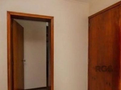 Casa à venda com 300m², 3 quartos, 1 suíte, 4 vagas no bairro Jardim Lindóia em Porto Alegre - Foto 10