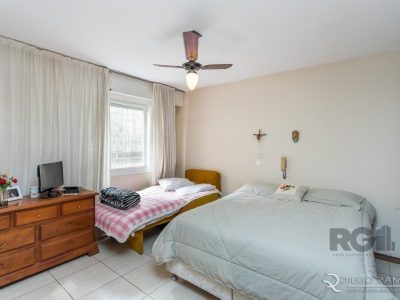 Apartamento à venda com 138m², 3 quartos, 2 vagas no bairro Petrópolis em Porto Alegre - Foto 19