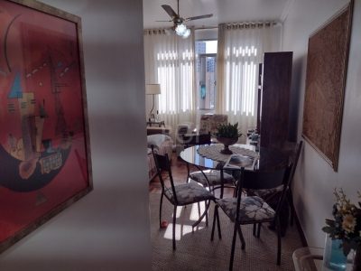 Apartamento à venda com 75m², 3 quartos no bairro Menino Deus em Porto Alegre - Foto 2