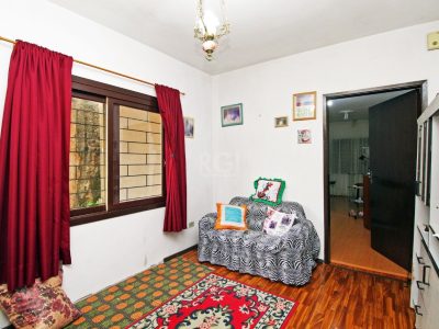 Casa à venda com 120m², 3 quartos, 1 suíte, 2 vagas no bairro Jardim Itu em Porto Alegre - Foto 11