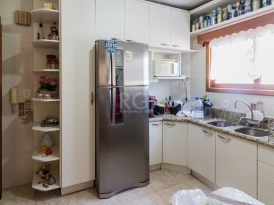 Apartamento à venda com 188m², 5 quartos, 1 suíte, 2 vagas no bairro Vila Ipiranga em Porto Alegre - Foto 5