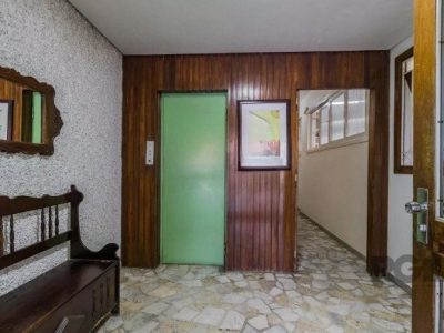 Apartamento à venda com 139m², 3 quartos, 1 suíte, 1 vaga no bairro Independência em Porto Alegre - Foto 5