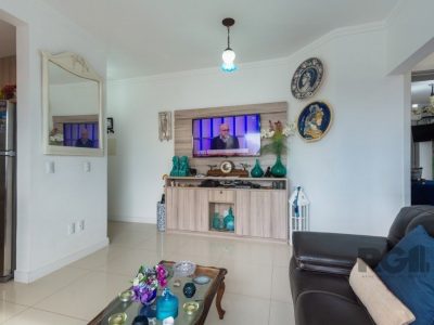 Apartamento à venda com 103m², 2 quartos, 1 suíte, 1 vaga no bairro Centro em Capão da Canoa - Foto 2