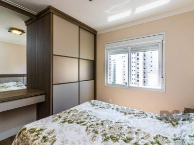 Apartamento à venda com 112m², 3 quartos, 1 suíte, 1 vaga no bairro Passo d'Areia em Porto Alegre - Foto 15