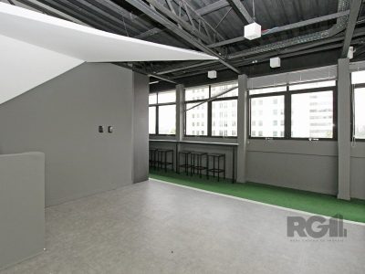 Conjunto/Sala à venda com 171m² no bairro Auxiliadora em Porto Alegre - Foto 9