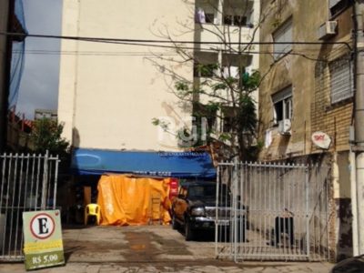 Predio à venda com 300m² no bairro Menino Deus em Porto Alegre - Foto 3