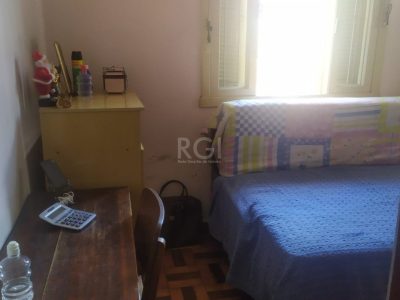 Casa à venda com 300m², 3 quartos, 4 vagas no bairro São João em Porto Alegre - Foto 11