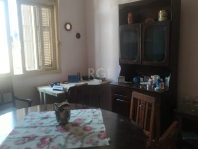 Casa à venda com 300m², 3 quartos, 4 vagas no bairro São João em Porto Alegre - Foto 16