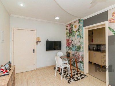 Apartamento à venda com 75m², 2 quartos no bairro Petrópolis em Porto Alegre - Foto 6