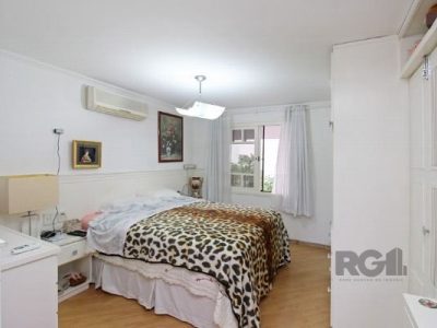 Casa Condominio à venda com 201m², 3 quartos, 1 suíte, 2 vagas no bairro Tristeza em Porto Alegre - Foto 28