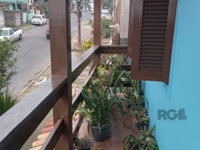 Casa à venda com 117m², 3 quartos, 1 vaga no bairro Partenon em Porto Alegre - Foto 9