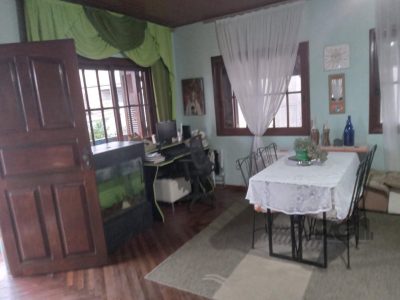 Casa à venda com 117m², 3 quartos, 1 vaga no bairro Partenon em Porto Alegre - Foto 6