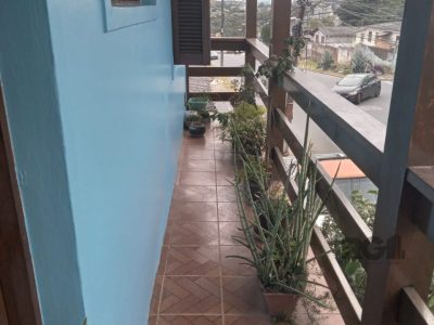 Casa à venda com 117m², 3 quartos, 1 vaga no bairro Partenon em Porto Alegre - Foto 17