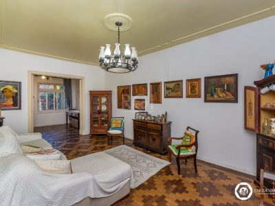 Casa à venda com 166m², 3 quartos, 2 vagas no bairro Petrópolis em Porto Alegre - Foto 3