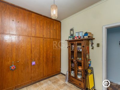 Casa à venda com 166m², 3 quartos, 2 vagas no bairro Petrópolis em Porto Alegre - Foto 18