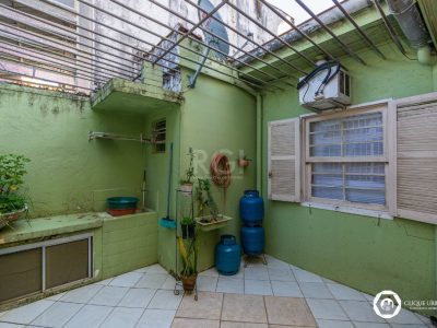 Casa à venda com 166m², 3 quartos, 2 vagas no bairro Petrópolis em Porto Alegre - Foto 28