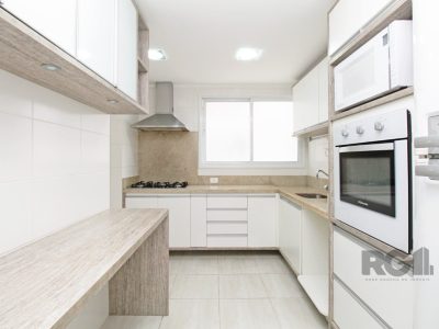 Apartamento à venda com 125m², 3 quartos, 1 suíte, 2 vagas no bairro Jardim Europa em Porto Alegre - Foto 35