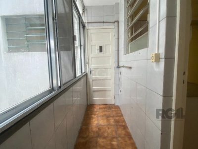 Apartamento à venda com 126m², 3 quartos, 1 vaga no bairro Santana em Porto Alegre - Foto 19