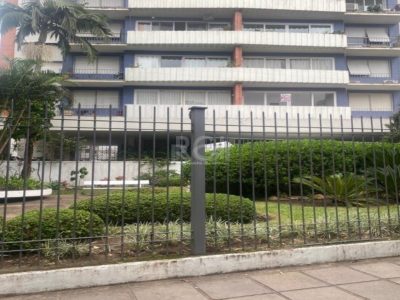 Apartamento à venda com 196m², 3 quartos, 1 suíte, 1 vaga no bairro Moinhos de Vento em Porto Alegre - Foto 7