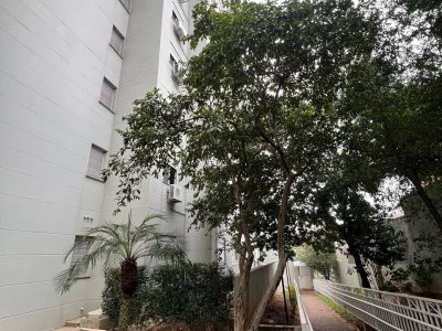 Apartamento à venda com 51m², 2 quartos, 1 vaga no bairro Glória em Porto Alegre - Foto 2