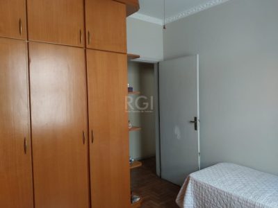 Apartamento à venda com 85m², 2 quartos no bairro Medianeira em Porto Alegre - Foto 13