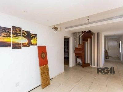 Cobertura à venda com 134m², 2 quartos, 2 suítes, 1 vaga no bairro Petrópolis em Porto Alegre - Foto 4