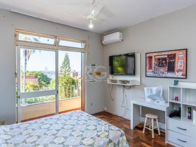 Casa à venda com 500m², 5 quartos, 1 suíte, 5 vagas no bairro Santa Tereza em Porto Alegre - Foto 19