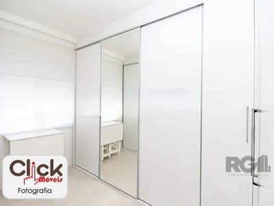 Apartamento à venda com 107m², 2 quartos, 1 suíte, 2 vagas no bairro Petrópolis em Porto Alegre - Foto 9