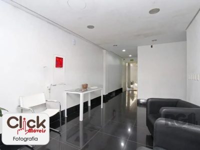 Apartamento à venda com 107m², 2 quartos, 1 suíte, 2 vagas no bairro Petrópolis em Porto Alegre - Foto 18