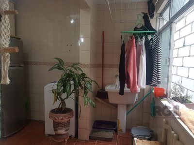 Apartamento à venda com 104m², 2 quartos, 1 suíte, 1 vaga no bairro Santana em Porto Alegre - Foto 17