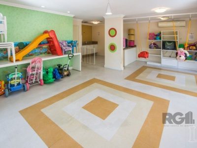 Apartamento à venda com 76m², 3 quartos, 1 suíte, 2 vagas no bairro Tristeza em Porto Alegre - Foto 17