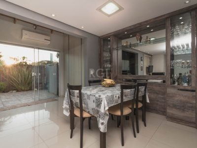 Casa Condominio à venda com 140m², 3 quartos, 1 suíte, 2 vagas no bairro Jardim Itu em Porto Alegre - Foto 5